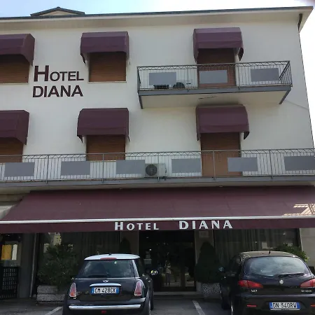Hotel Diana 2*